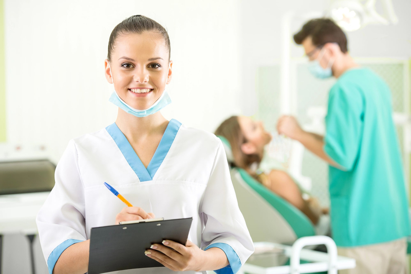 divisione-ruoli-segreteria-area-clinica-min ForDentist - L’importanza della definizione dei ruoli nello studio dentistico